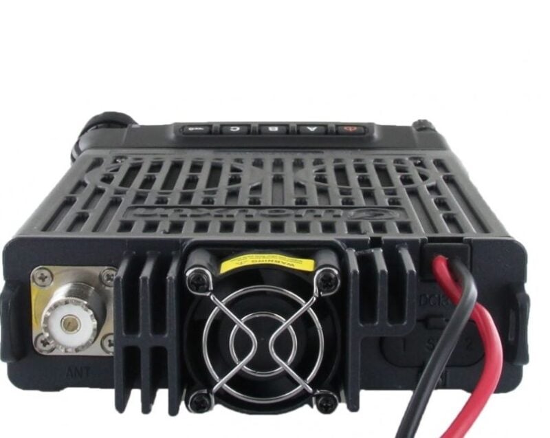 micro-Wouxun-KG-UV980P-VII-800x637